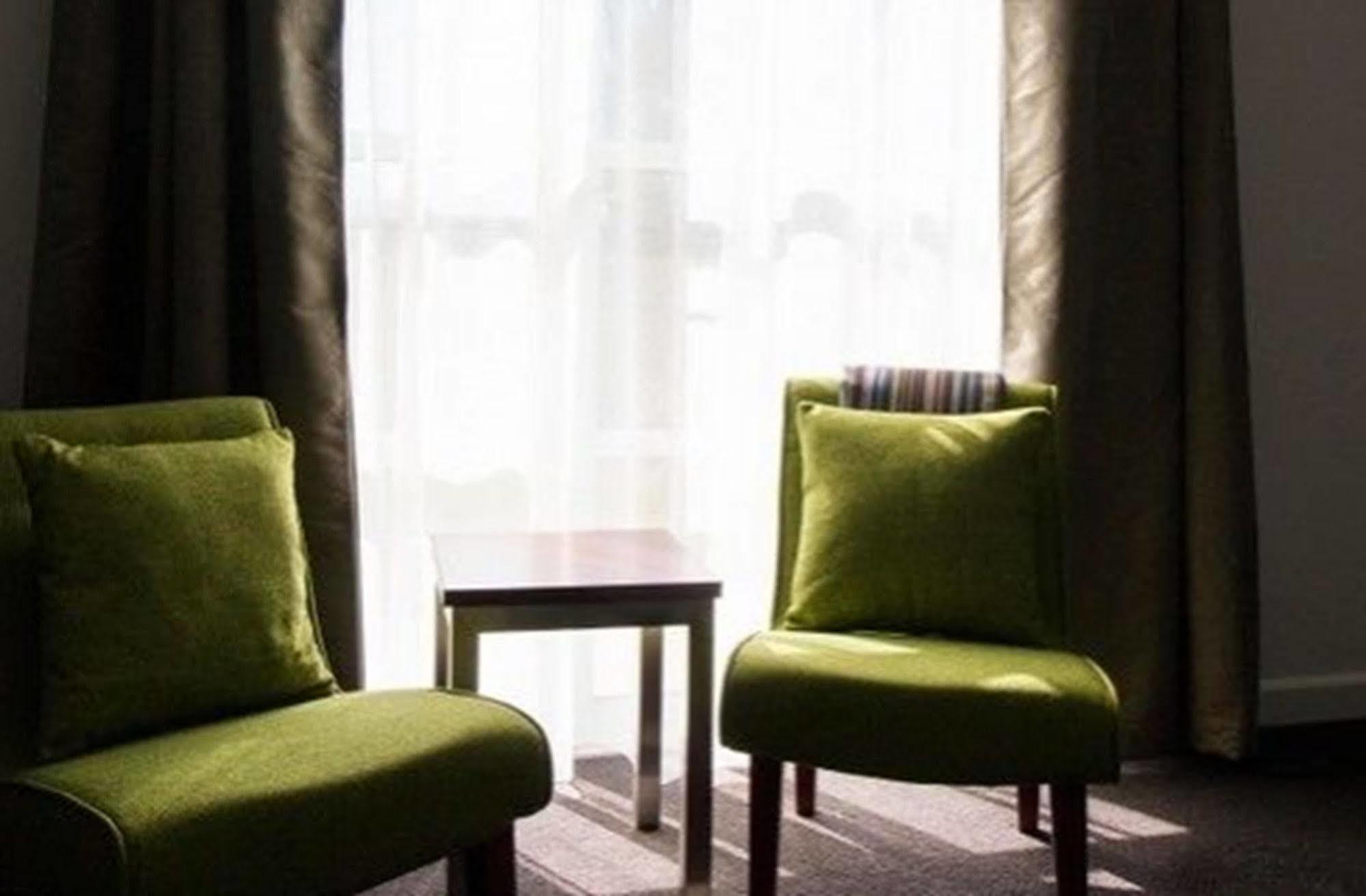 อะโบเด แนร์ราบันดาห์ Hotel แคนเบอร์รา ภายนอก รูปภาพ